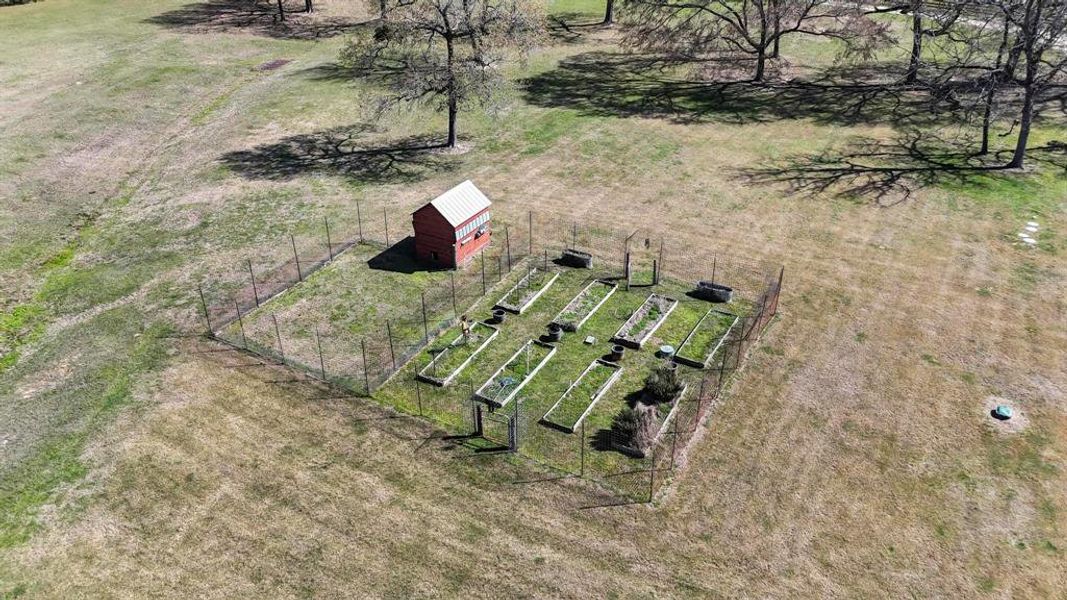 Community amenities in , Richards (Image 32).