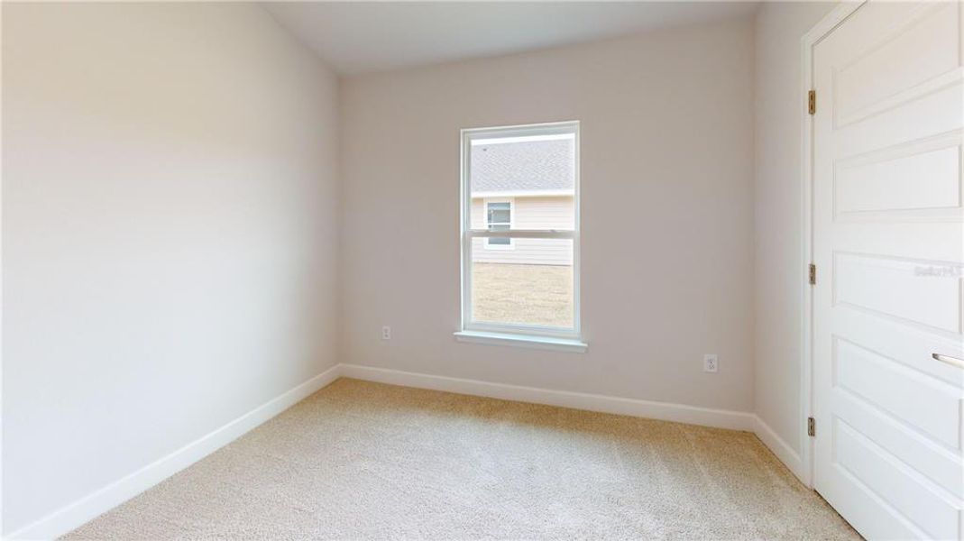 Spacious, unfurnished interior of a new home in Rolling Hills, Bell (Image 20).