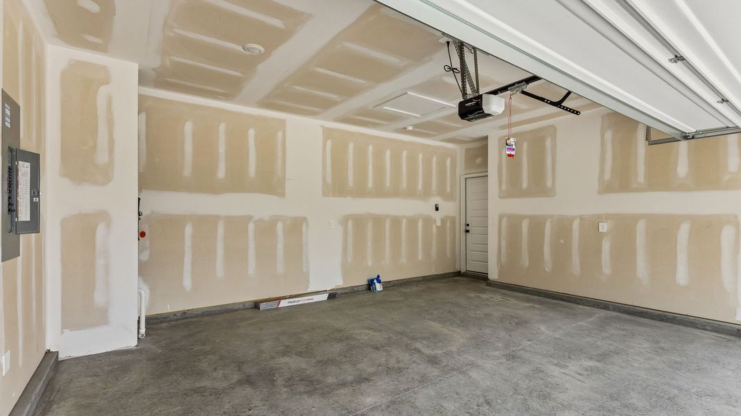 In-progress construction of a new home in Reserve at Hickory Ridge, Columbia, TN (Image 55).