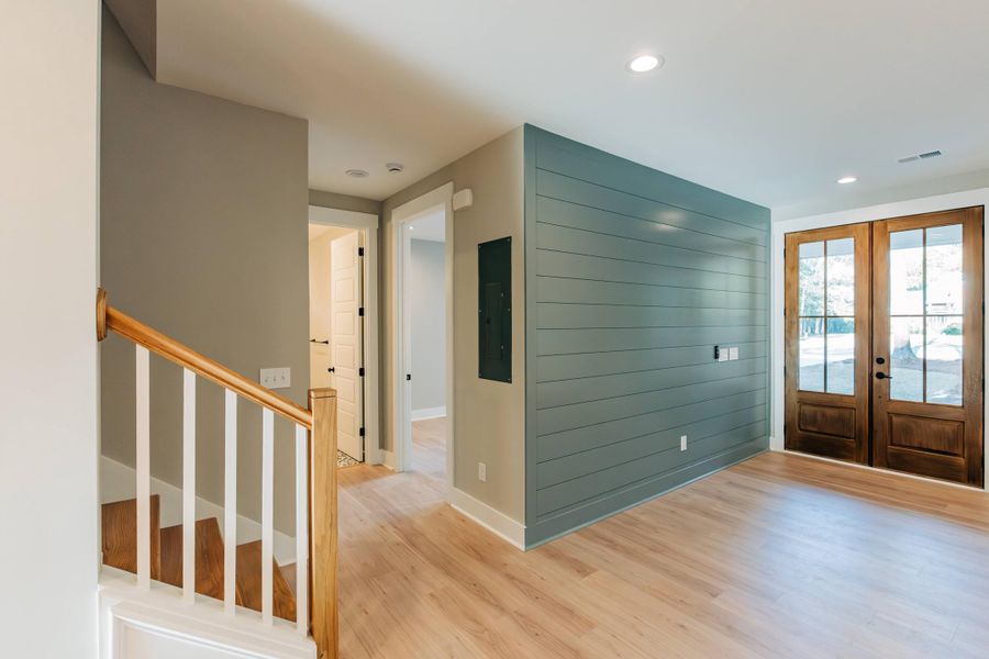 Spacious, unfurnished interior of a new home in , Walterboro (Image 40).