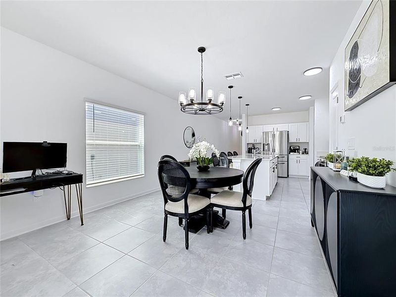 Furnished interior view inside a new home in Peace Creek Reserve, Winter Haven (Image 11). Furnished interior view inside a new home in Peace Creek Reserve, Winter Haven (Image 11).