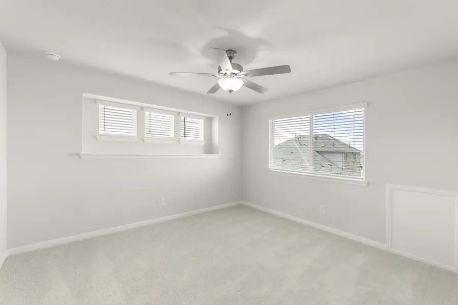Spacious, unfurnished interior of a new home in Elevon, Lavon (Image 27).