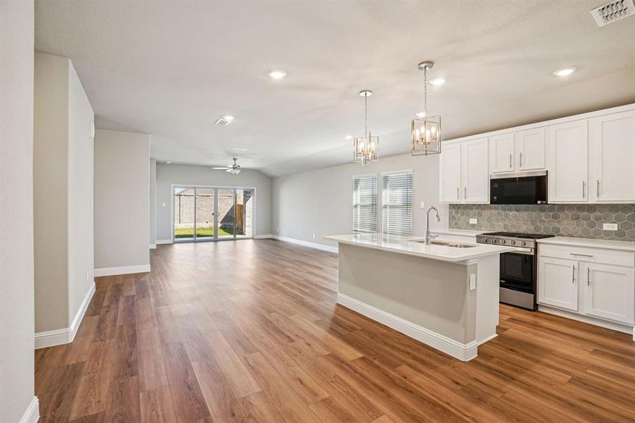 Photo is not of the actual home, but is an inspirational photo of builder’s model home and may depict options, furnishings, and/or decorator features that are not included.