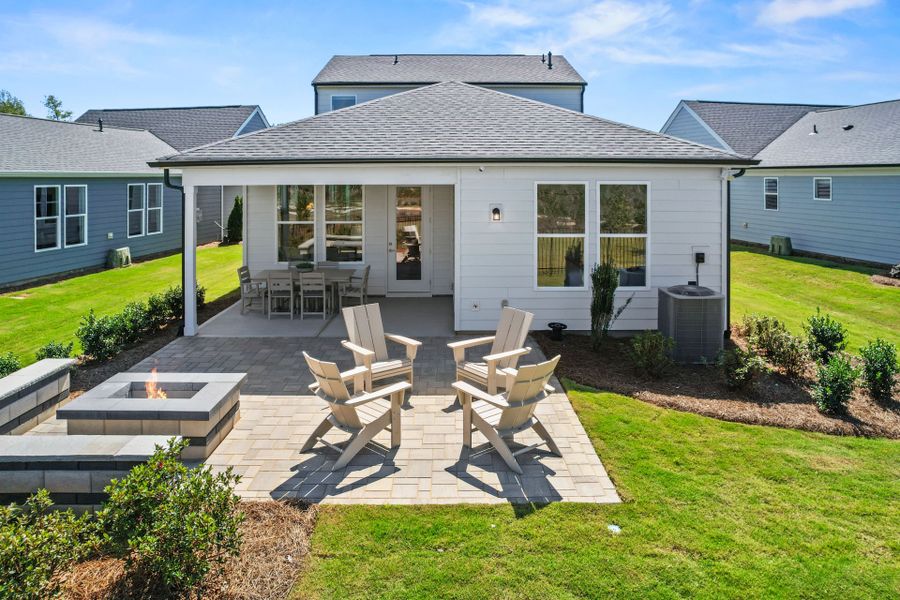 Representative exterior details of a home built from the Hallmark by Del Webb in Del Webb Carolina Ridge, Midland (Image 35).