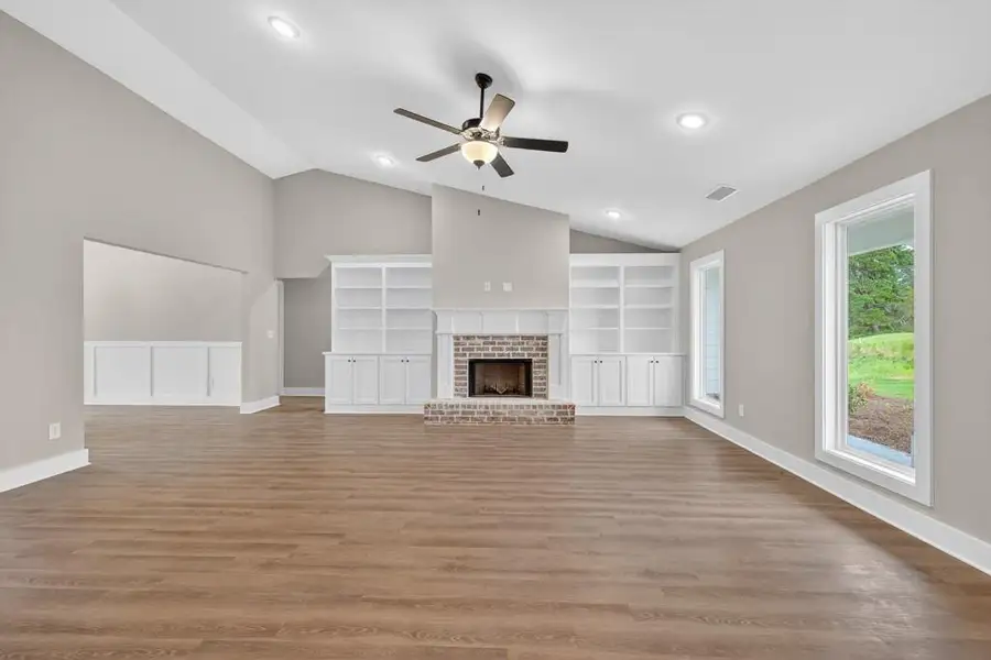 Spacious, unfurnished interior of a new home in , Winder (Image 14).