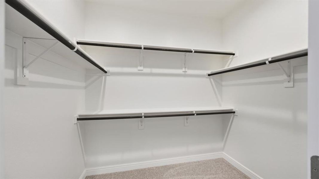 Spacious, unfurnished interior of a new home in Legado, Cleburne (Image 9).