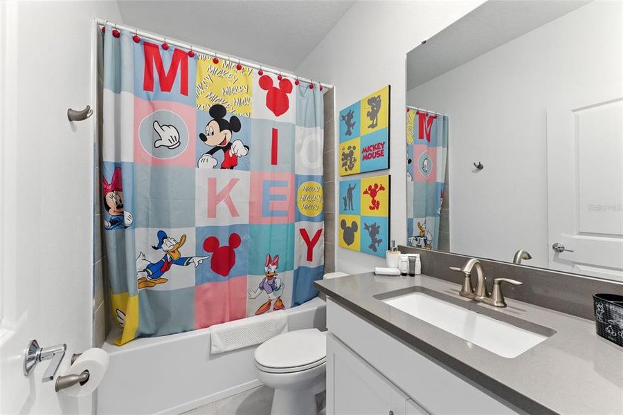 Furnished interior view inside a new home in , Davenport (Image 5).