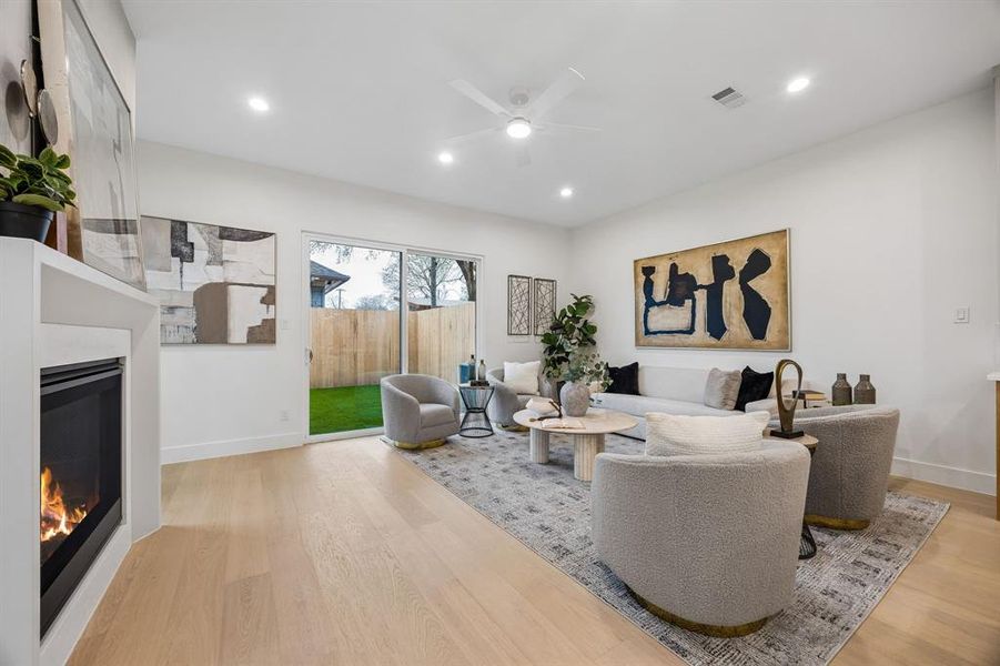 Furnished interior view inside a new home in , Dallas (Image 12).