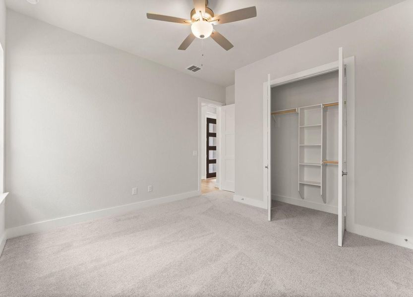 Spacious, unfurnished interior of a new home in Fulshear Lakes 70’s, Fulshear (Image 29). Spacious, unfurnished interior of a new home in Fulshear Lakes 70’s, Fulshear (Image 29).