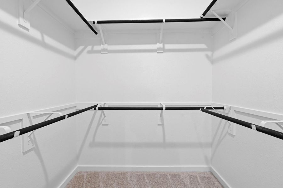 Spacious, unfurnished interior of a new home in Sienna 45', 50', Missouri City (Image 25).