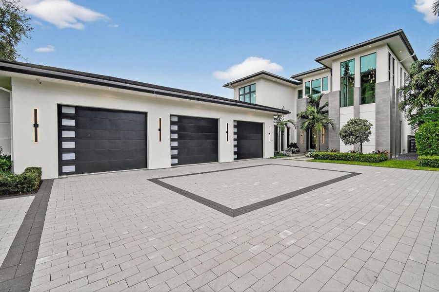 2085VitexLn-FrontExterior(9) 2085VitexLn-FrontExterior(9)