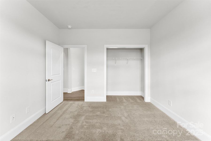 Spacious, unfurnished interior of a new home in The Courtyards on New Hope, Gastonia (Image 23).