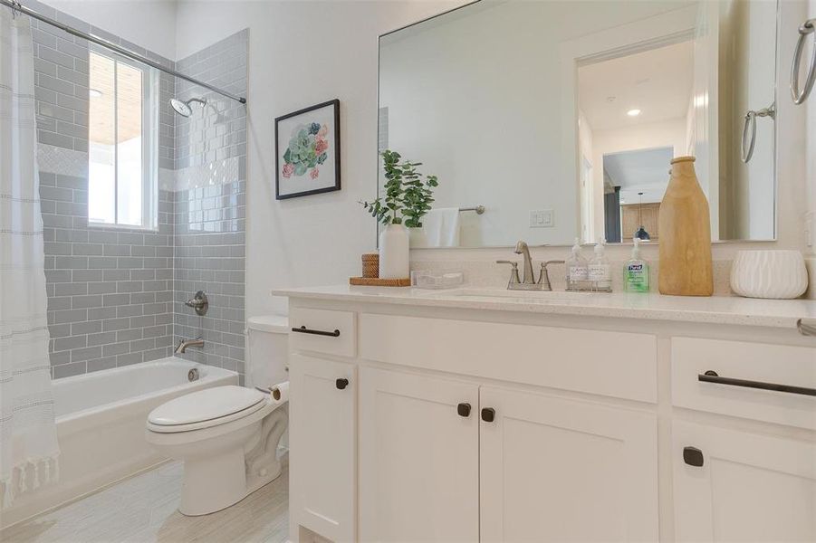 Furnished interior view inside a new home in Aledo Heights, Aledo (Image 16). Furnished interior view inside a new home in Aledo Heights, Aledo (Image 16).