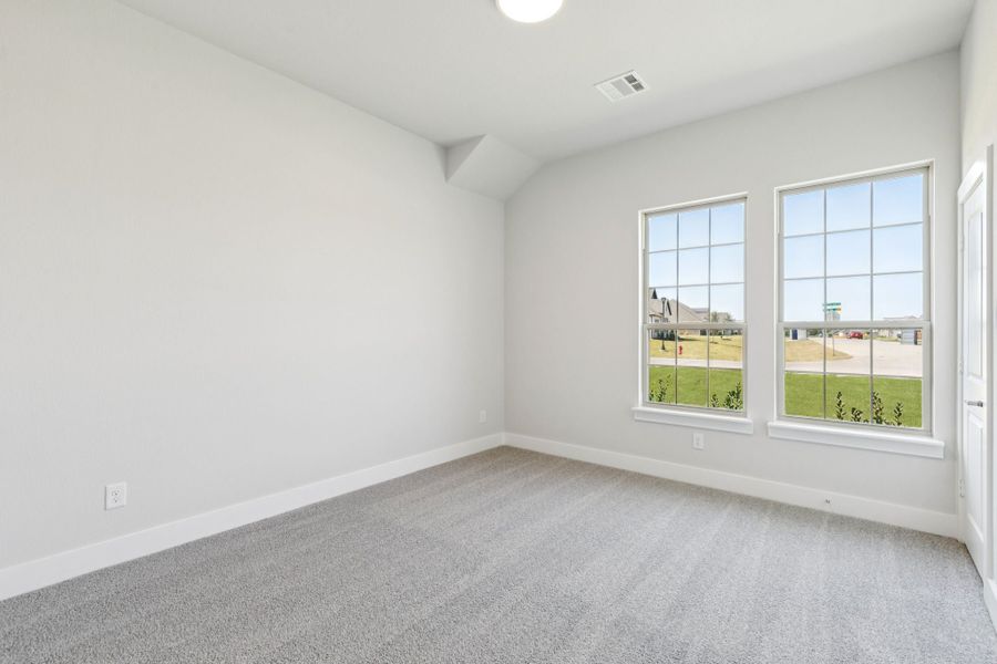 Spacious, unfurnished interior of a new home in Ellis Ranch Estates, Waxahachie (Image 17). Spacious, unfurnished interior of a new home in Ellis Ranch Estates, Waxahachie (Image 17).