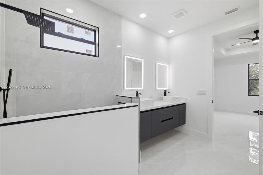 Furnished interior view inside a new home in , Lehigh Acres (Image 10).