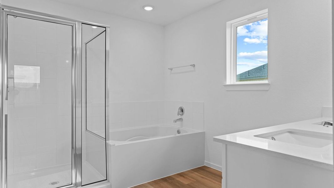 Furnished interior view inside a new home in Canterra Creek 45' and 50' Homesites, Iowa Colony (Image 7). Furnished interior view inside a new home in Canterra Creek 45' and 50' Homesites, Iowa Colony (Image 7).