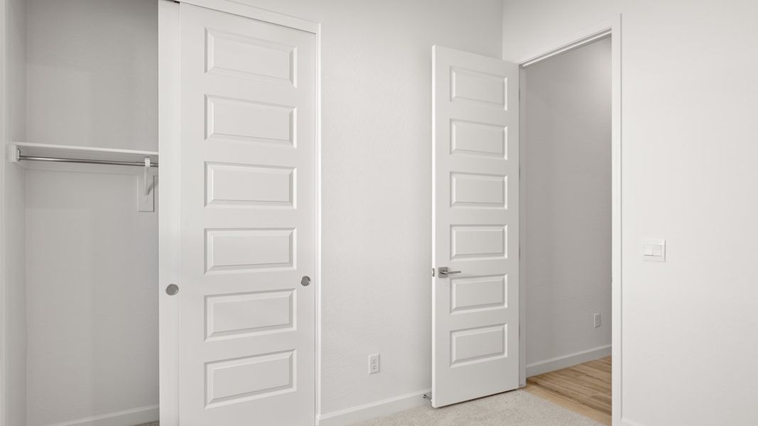 Spacious, unfurnished interior of a new home in The Ridge at Stone Butte, Phoenix (Image 34).