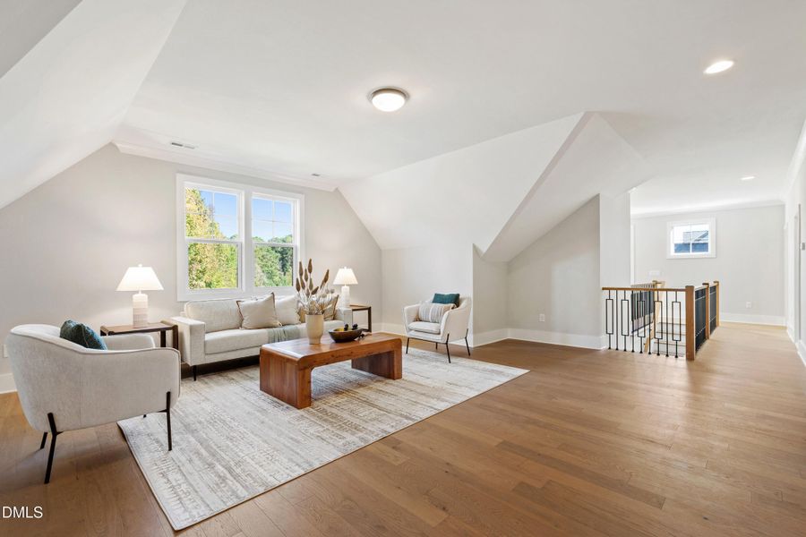 BroadleafInt-43 BroadleafInt-43