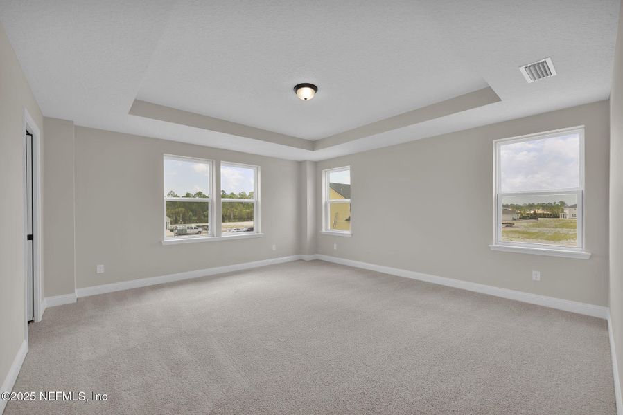 Spacious, unfurnished interior of a new home in Seabrook Village at Nocatee, Ponte Vedra (Image 39).