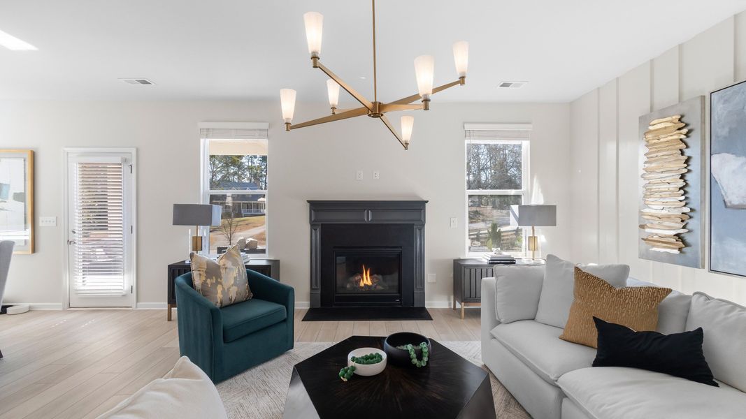 Furnished interior view inside a new home in Abbotts Crossing, Conyers (Image 11).