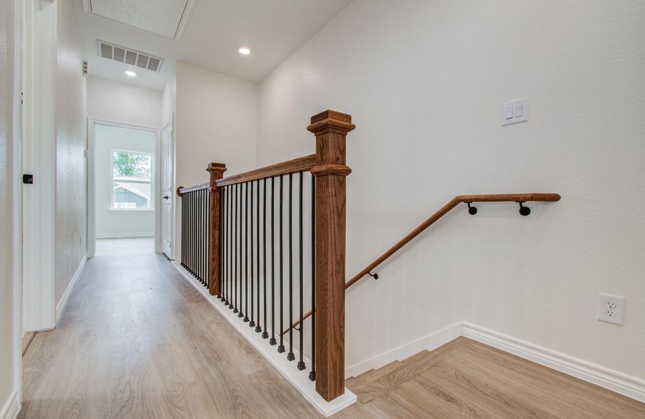 Picture is not of the actual home. It is a representative of a home of the same floor plan. Picture is not of the actual home. It is a representative of a home of the same floor plan.