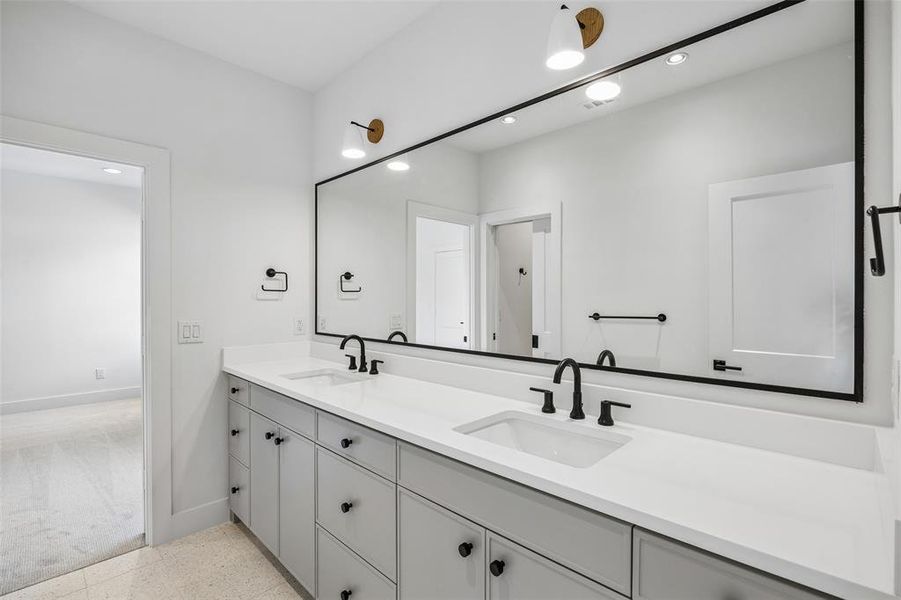 Furnished interior view inside a new home in , Dallas (Image 17).