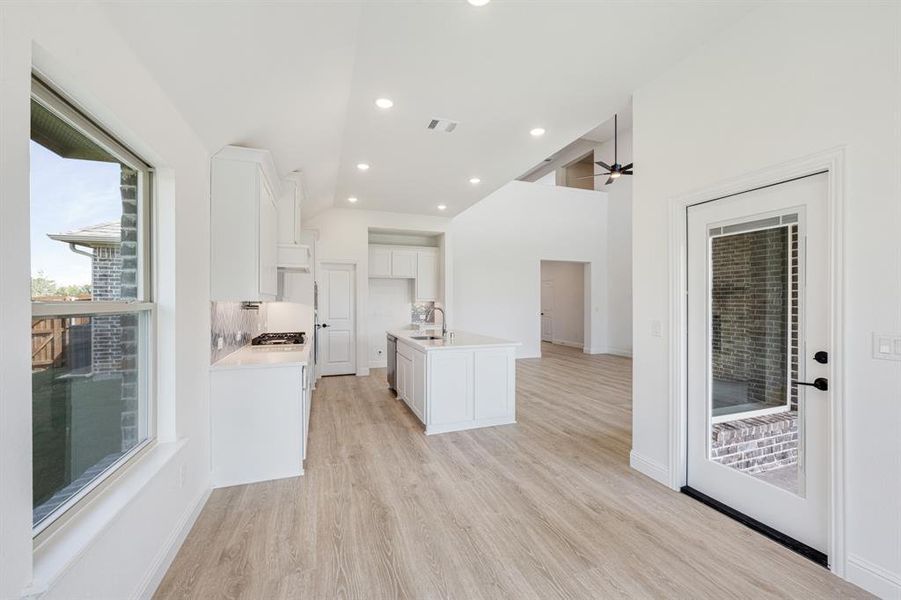 Spacious, unfurnished interior of a new home in Waterscape Classic 60s, Royse City (Image 23). Spacious, unfurnished interior of a new home in Waterscape Classic 60s, Royse City (Image 23).