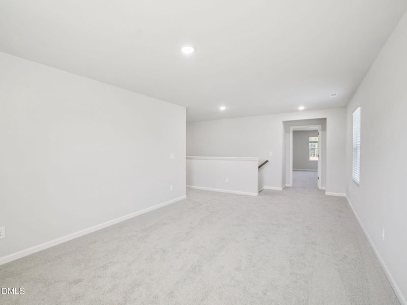 23-web-or-mls-Raleigh - Oak Manor - 508