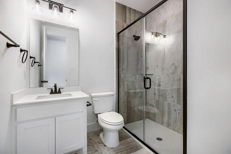 3320 Maidenhair - Full Bathroom 3320 Maidenhair - Full Bathroom