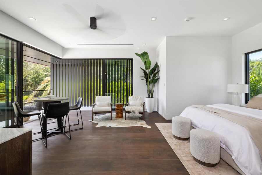 Spacious, unfurnished interior of a new home in , Jupiter (Image 23).