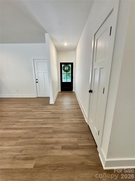 Spacious, unfurnished interior of a new home in , Landis (Image 14).