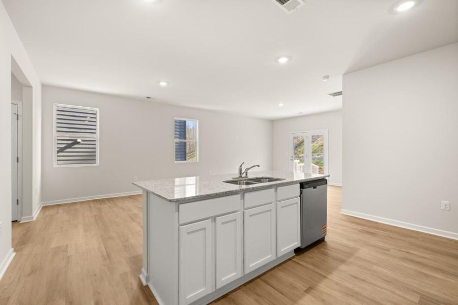Furnished interior view inside a new home in Oconee Overlook, Gainesville (Image 9). Furnished interior view inside a new home in Oconee Overlook, Gainesville (Image 9).