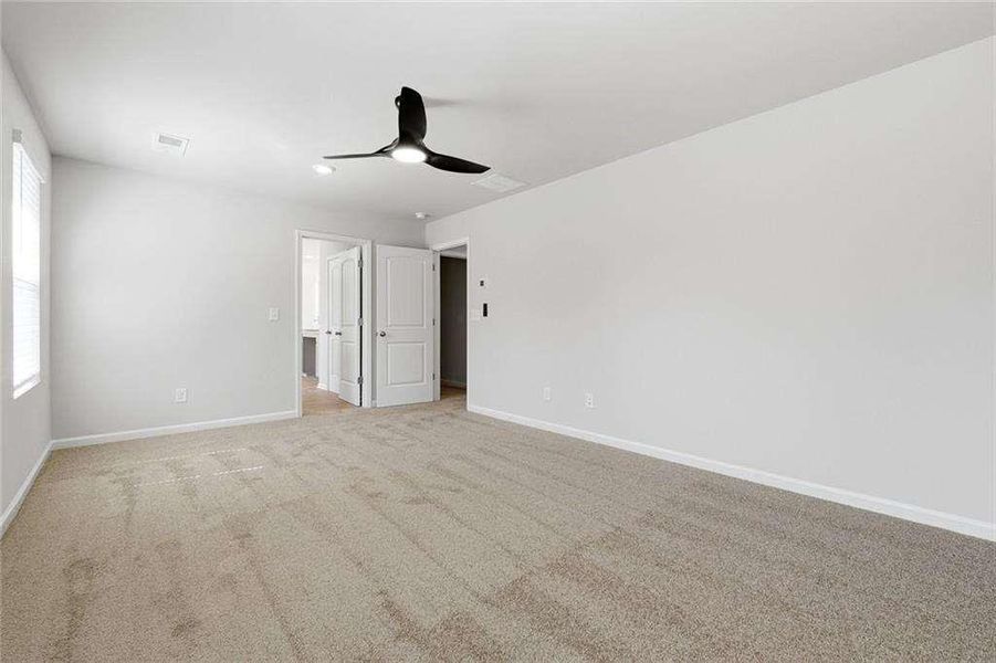 Spacious, unfurnished interior of a new home in , Covington (Image 23). Spacious, unfurnished interior of a new home in , Covington (Image 23).
