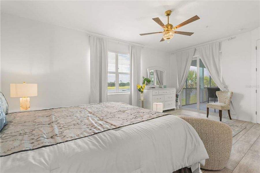 Furnished interior view inside a new home in , Punta Gorda (Image 40).