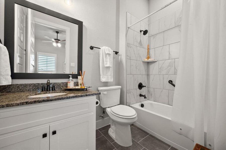 Furnished interior view inside a new home in , Fort Worth (Image 9). Furnished interior view inside a new home in , Fort Worth (Image 9).