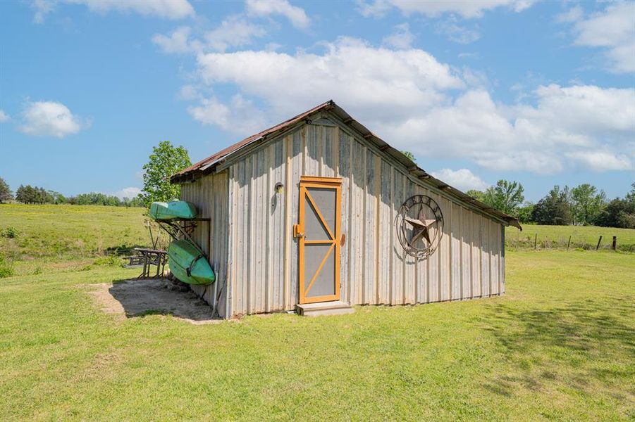 Front exterior of a new home in , Leesburg, TX, highlighting curb appeal (Image 19).