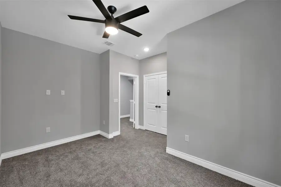 Spacious, unfurnished interior of a new home in Lake Conroe Village, Montgomery (Image 10). Spacious, unfurnished interior of a new home in Lake Conroe Village, Montgomery (Image 10).