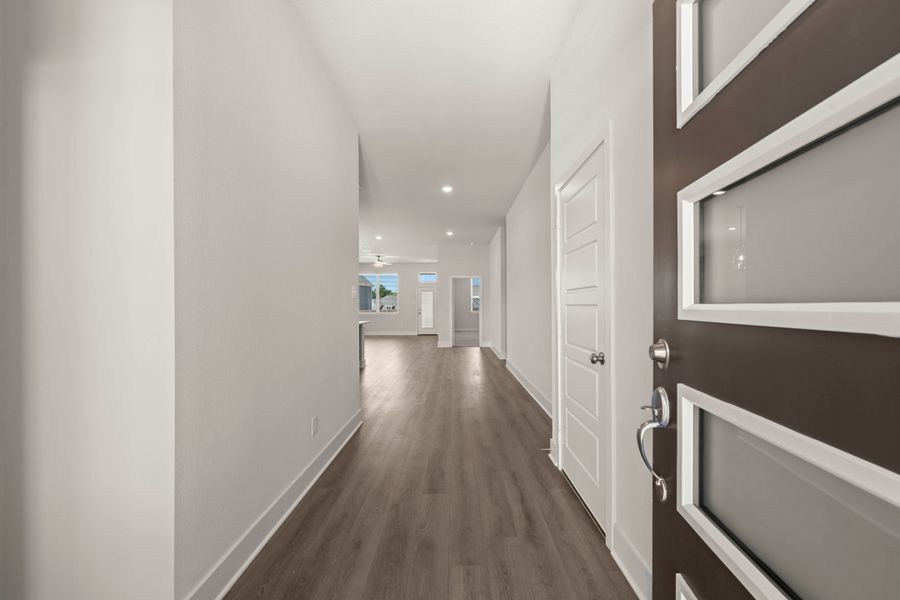 Spacious, unfurnished interior of a new home in Liberty Oaks, Waco (Image 12). Spacious, unfurnished interior of a new home in Liberty Oaks, Waco (Image 12).