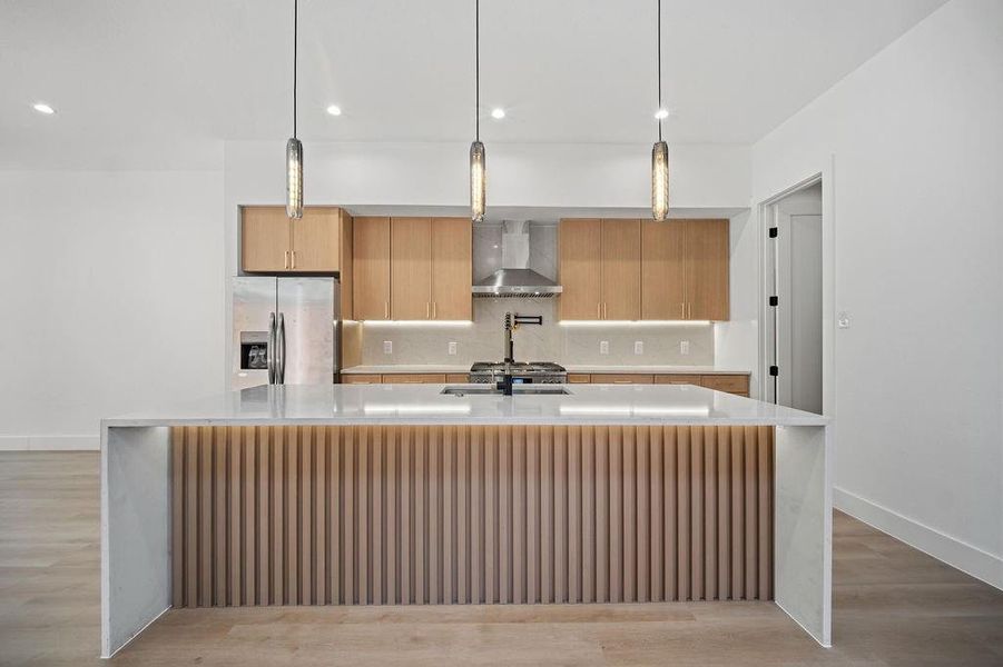 Furnished interior view inside a new home in , Dallas (Image 13).