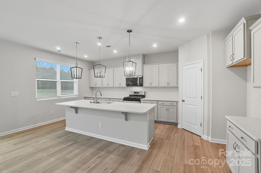 Furnished interior view inside a new home in Waxhaw Landing, Monroe (Image 7). Furnished interior view inside a new home in Waxhaw Landing, Monroe (Image 7).