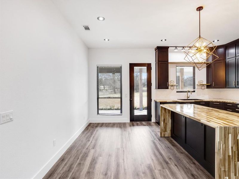 Image 35 of a home in .