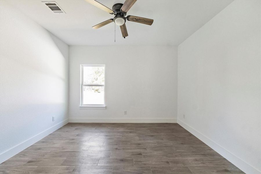 Spacious, unfurnished interior of a new home in , Montgomery (Image 36).