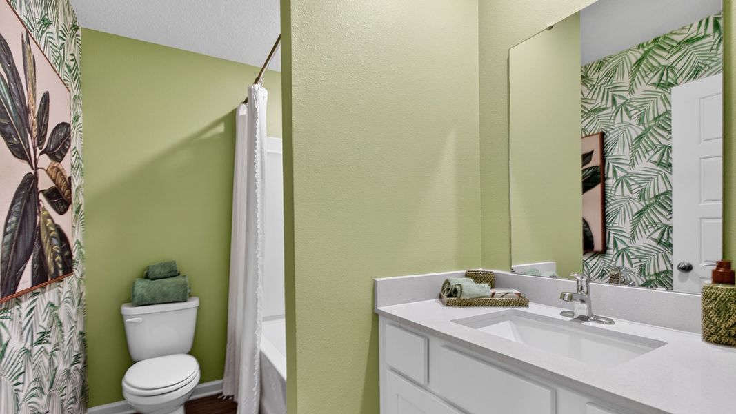 Representative furnished interior of a home built from the Bailey by D.R. Horton in Liberty Cove Townhomes, Yulee (Image 20).