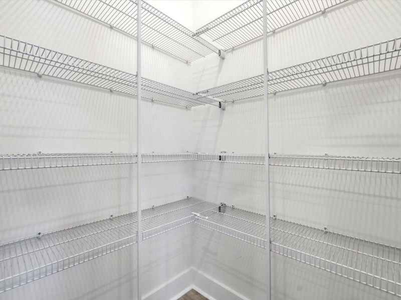 Spacious, unfurnished interior of a new home in , Summerville (Image 27).