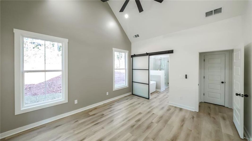 Spacious, unfurnished interior of a new home in , Cartersville (Image 33). Spacious, unfurnished interior of a new home in , Cartersville (Image 33).