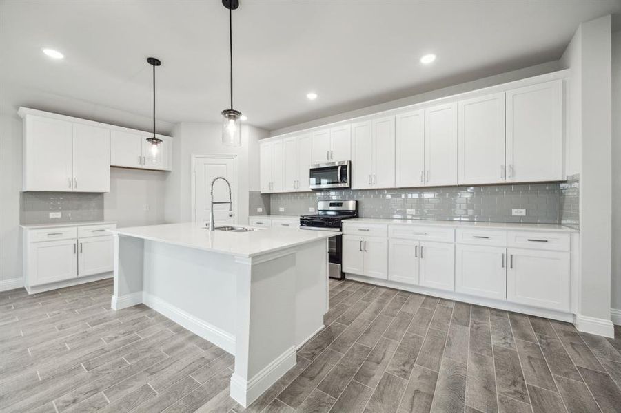 Furnished interior view inside a new home in Bellagio, Forney (Image 6).