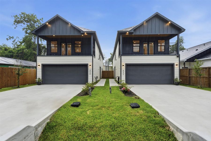 Front exterior of a new home in , Houston, TX, highlighting curb appeal (Image 26).