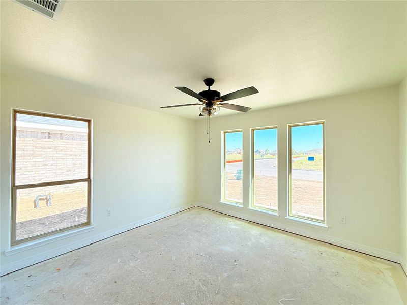 Spacious, unfurnished interior of a new home in , Belton (Image 8).