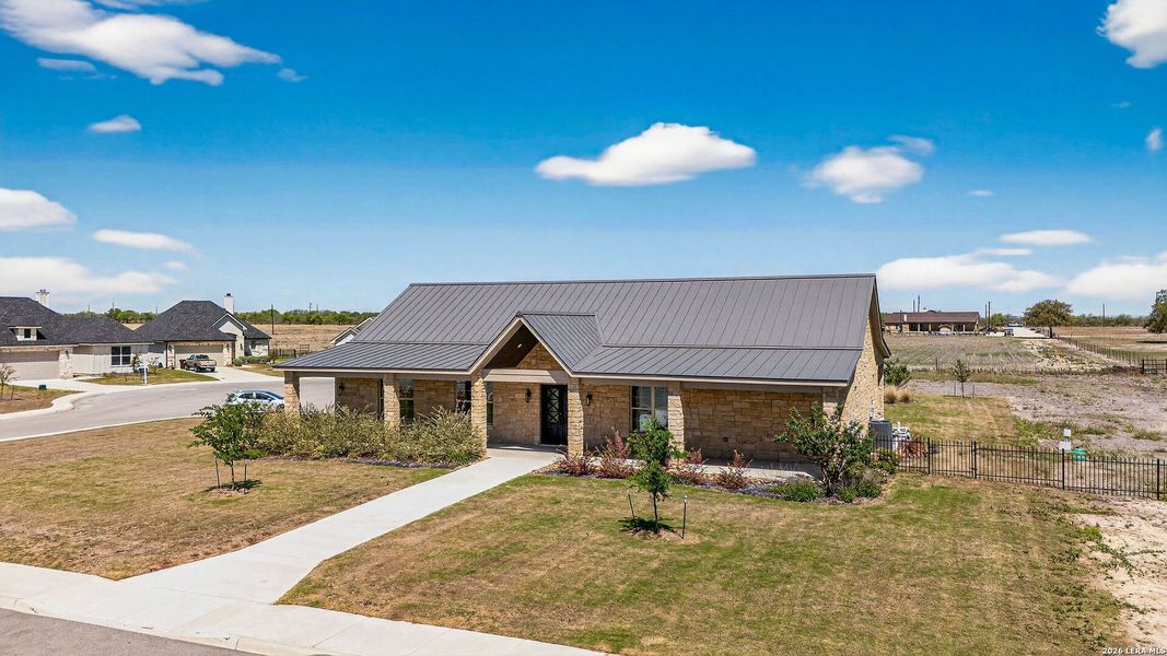 Community amenities in Boehme Ranch, Castroville (Image 42).