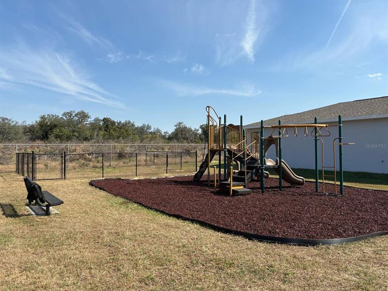 Community amenities in , Sebring (Image 15).